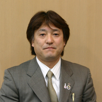 委員長