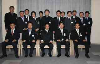 ���ψ���