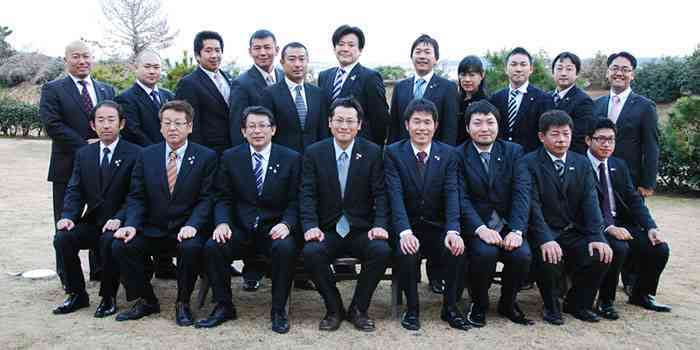 ���Ѱ���